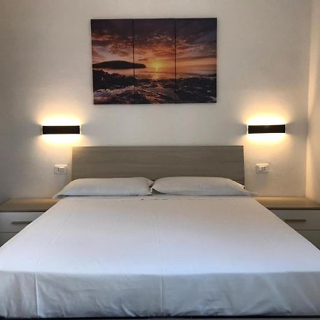 Eagle Rooms Riva del Garda Exterior foto