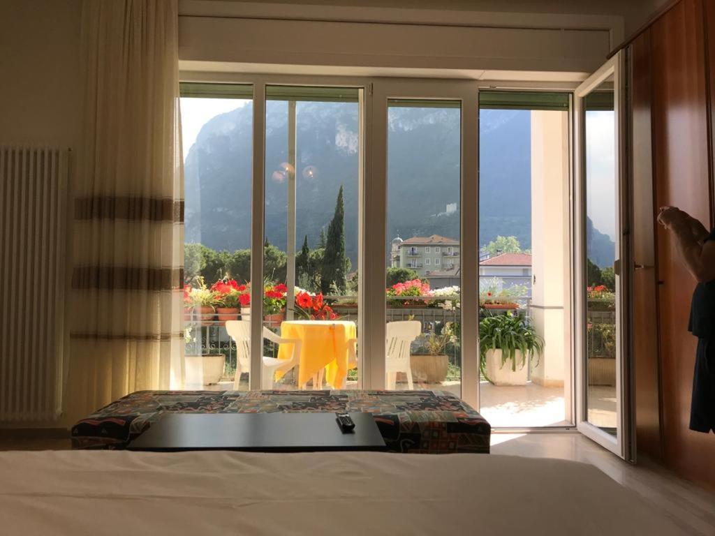 Eagle Rooms Riva del Garda Exterior foto