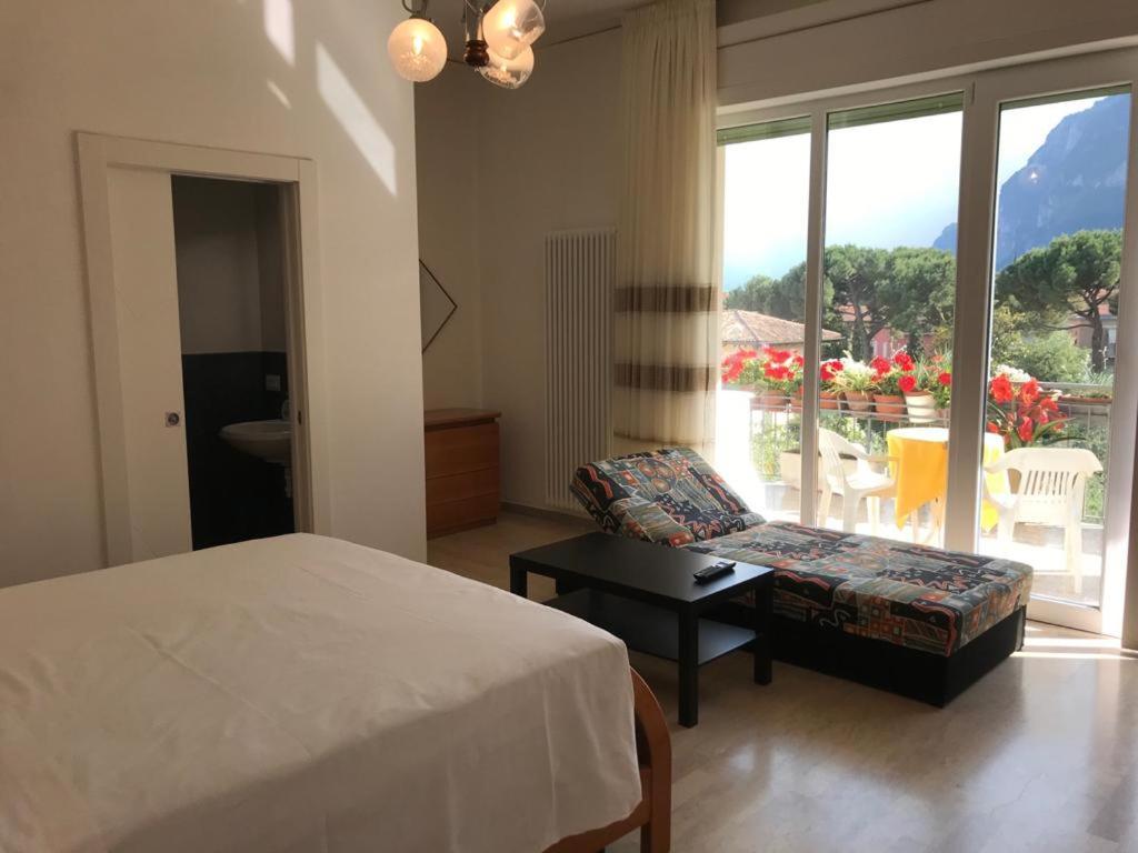Eagle Rooms Riva del Garda Exterior foto